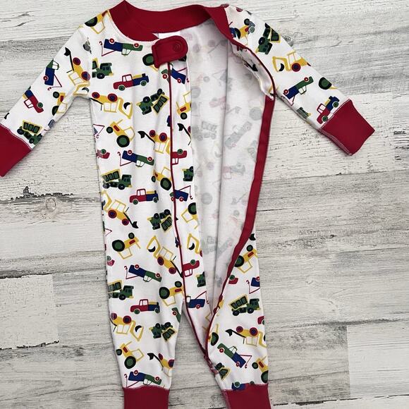 Hanna Andersson Sleeper Boys Size 6-9M Construction Trucks Zip Organic Cotton - Picture 3 of 5
